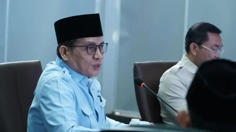 Wakil Menteri Agama Muhammad Syafi'i saat Rapat Koordinasi Penyelarasan Data Penerima Manfaat MBG. Rapat berlangsung di Kantor Badan Gizi Nasional, Jakarta, Kamis (23/4/2026). (Foto: Kemenag)