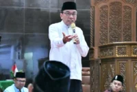 Wakil Wali Kota Padang, Maigus Nasir menghadiri tabligh akbar bersama juara AKSI Indosiar 2026 di Masjid Raya Andalas, Kamis (16/4/2026) usai Salat Subuh. (Foto: Prokopim Padang)