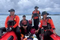Operasi pencarian dua bocah yang hanyut di Pantai Ulak Karang, Kota Padang, resmi dihentikan pada hari ketujuh, Jumat (24/4/2026). (Foto: Kantor SAR Kelas A Padang)
