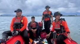 Operasi pencarian dua bocah yang hanyut di Pantai Ulak Karang, Kota Padang, resmi dihentikan pada hari ketujuh, Jumat (24/4/2026). (Foto: Kantor SAR Kelas A Padang)