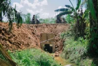 Pemkab Dharmasraya memasang 9 unit box culvert untuk menangani jalan amblas di Nagari Kurnia Selatan, Kecamatan Sungai Rumbai. (Foto: Diskominfo Dharmasraya)