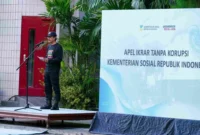 Menteri Sosial Saifullah Yusuf (Gus Ipul) dalam Apel Ikrar Tanpa Korupsi di Lapangan Kemensos, Jakarta, Senin (18/5/2026). (Foto: Kemensos)