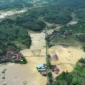 Hujan lebat memicu banjir dan longsor di sejumlah wilayah Kabupaten Tanah Datar, Selasa (13/5/2026). (Foto: Kominfo Tanah Datar)