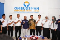 Bawaslu Sumbar melakukan audiensi bersama Ombudsman Sumbar, Rabu (6/5/2026). (Foto: Bawaslu Sumbar)