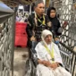 PPIH Arab Saudi menyiapkan jalur khusus bagi jemaah lansia dan risiko tinggi (risti) di Terminal Ajyad, Makkah. (Foto: Kemenhaj)
