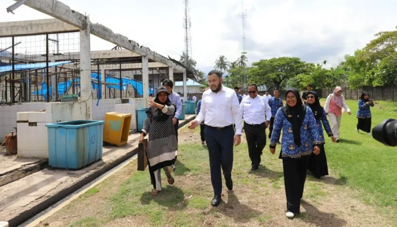 Wali Kota Padang Fadly Amran meninjau UPTD SPP Pasia Nan Tigo, Kecamatan Koto Tangah, Rabu (20/5/2026). (Foto: Diskominfo Padang)