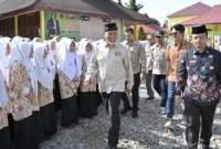 Gubernur Sumbar, Mahyeldi Ansharullah merencanakan pembangunan fasilitas asrama pada sekolah jenjang menengah atas di Sumbar. (Foto: ADPSB)