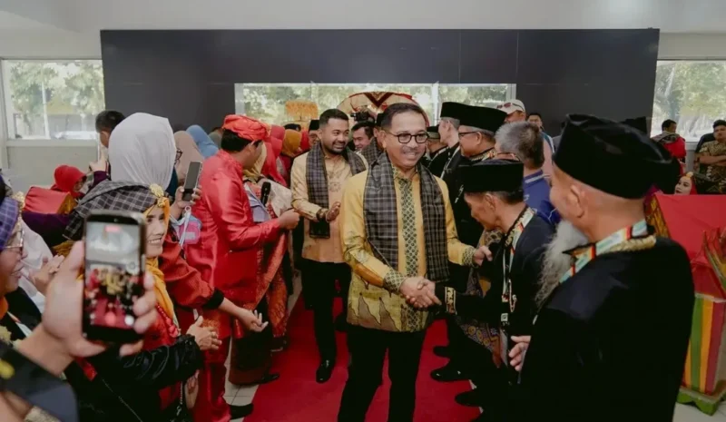 Bupati Solsel Khairunas menghadiri Halal Bihalal IKASUPA di Jakarta, Minggu (3/5/2026). (Foto: Humas Pemkab Solsel)