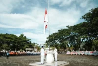 Pemkab Solok Selatan menggelar upacara Hardiknas di halaman Kantor Bupati, Sabtu (2/5/2026). (Foto: Humas Pemkab Solsel)