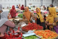 Harga beberapa komoditas pangan seperti daging ayam, telur dan cabai mengalami penurunan. (Foto: Kementan)