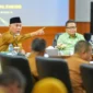 Gubernur Sumbar Mahyeldi saat High Level Meeting (HLM) TPID Triwulan II di Aula Anggun Nan Tongga, Kantor Bank Indonesia Sumbar, Selasa (12/5/2026). (Foto: ADPSB)