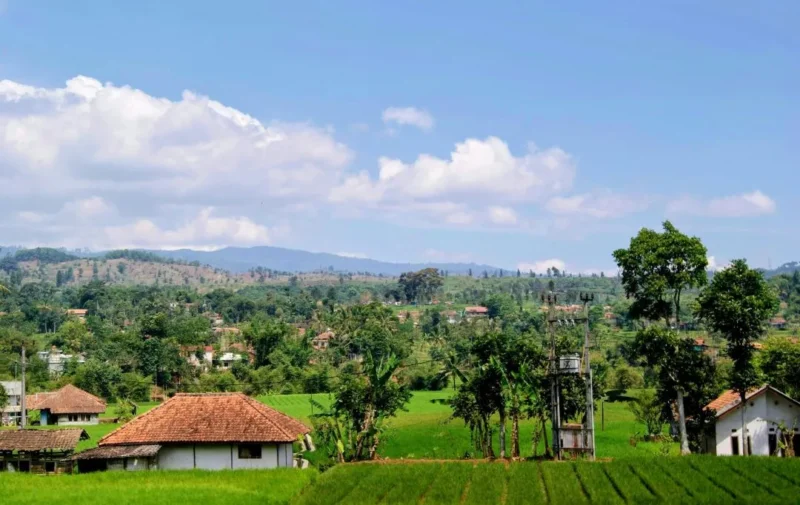 Ilustrasi cuaca cerah berawan. (Foto: Pexels)