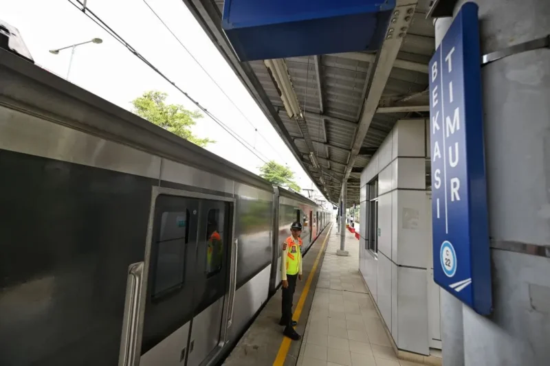 Menteri Perhubungan Dudy Purwagandhi meminta masyarakat dan pihak terkait menunggu hasil investigasi KNKT. (Foto: Kemenhub)