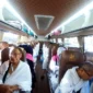 Jemaah Haji Kloter 01 Embarkasi Padang mulai bergerak menuju Makkah, Jumat (1/5/2026). (Foto: Humas Kemenhaj Sumbar)