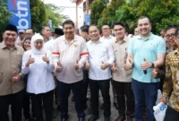 Menteri PKP RI Maruarar Sirait menghadiri kolaborasi Program Pembiayaan Perumahan dan Pemberdayaan Ekonomi Rakyat melalui skema KUR Perumahan di Gedung SMP Negeri 27 Surabaya, Minggu (3/5/2026). (Foto: Kementerian PKP)