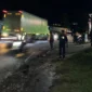 Personil Satlantas Polres Solok melakukan olah TKP di lokasi kejadian. (Satlantas Polres Solok)