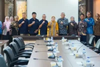 Penandatanganan PKS antara Direktorat Jenderal IKMA Kemenperin dan Deputi Bidang Pengembangan Industri Olahraga Kemenpora di Gedung Kemenpora, Jakarta. (Foto: Kemenperin)