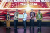 Kemnaker meraih penghargaan Pengawasan Kearsipan Tahun 2026 Klaster II dengan kategori Sangat Memuaskan (AA) dan nilai 97,18. (Foto: Kemnaker)