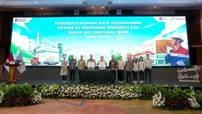 Penandatanganan nota kesepahaman antara Badan Gizi Nasional (BGN) dan PT Pertamina (Persero) di Jakarta, Kamis (7/5). (Foto: Biro Hukum dan Humas BGN)