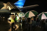Pemberangkatan jemaah haji Kloter 11 Embarkasi Padang pada Selasa (5/5) malam. (Foto: Humas Kemenhaj Sumbar)