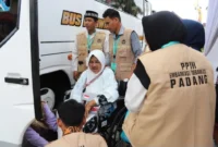Kloter 14 sebagai kloter pamungkas resmi masuk Asrama Haji Tabing Padang pada Jumat (8/5/2026). (Foto: Humas Kemenhaj Sumbar)