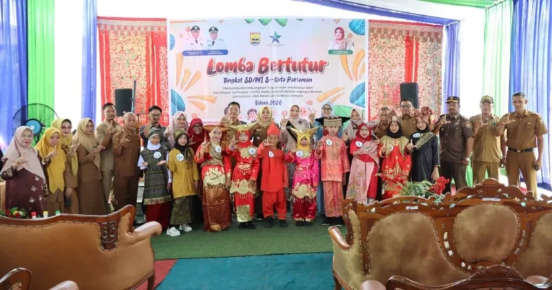 Sebanyak 71 peserta mengikuti Lomba Bertutur Tingkat SD/MI se-Kota Pariaman 2026 di Gedung Perpustakaan dan Kearsipan Kota Pariaman, Selasa (5/5/2026). (Foto: Diskominfo Pariaman)