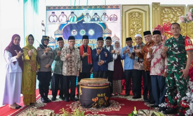 Wakil Wali Kota Padang Maigus Nasir membuka MTQN ke-42 Tingkat Kecamatan Padang Barat di Masjid Mujahidin, Kelurahan Flamboyan Baru, Rabu (13/5/2026). (Foto: Prokopim Padang)