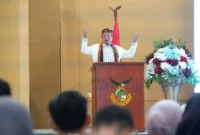 Menag Nasaruddin Umar menghadiri Halal Bihalal dan Silaturahmi Masyarakat Buton se-Jabodetabek di Gedung Graha Garda Dirgantara, Jakarta, Jumat (9/5/2026). (Foto: Kemenag)
