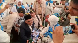 Menhaj, Moch. Irfan Yusuf tiba di Bandara Internasional King Abdulaziz, Jeddah, Arab Saudi, Selasa (19/5/2026) sore waktu setempat. (Foto: Kemenhaj)