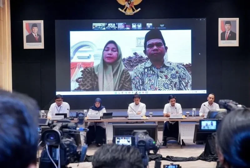 Menteri Kesehatan Budi Gunadi Sadikin saat mengikuti pertemuan daring bersama keluarga almarhumah dr. Myta Aprilia Azmy pada Kamis (7/5/2026). (Foto: Kemenkes)