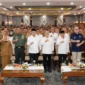 Menteri Koperasi Ferry Juliantono menghadiri Musyawarah Nasional (Munas) II DPP PAPDESI di Jakarta, Senin (115). (Foto Kemenkop)