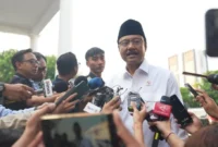 Menteri Sosial Saifullah Yusuf memberikan keterangan pers di Jakarta. (Foto: Kemensos)