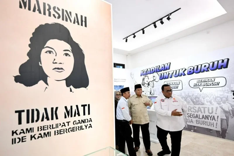 Presiden Prabowo Subianto meresmikan Museum Ibu Marsinah dan Rumah Singgah di Desa Nglundo, Kecamatan Sukomoro, Kabupaten Nganjuk, Sabtu (16/5/2026). (Foto: BPMI Setpres)