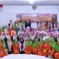 Ketua GOW Payakumbuh, Ny. Yeni Elzadaswarman saat pelantikan Pengurus DPC PERWIRA Payakumbuh di aula pertemuan kantor Kemenag setempat, Sabtu (9/5/2026). (Foto: MC Payakumbuh)