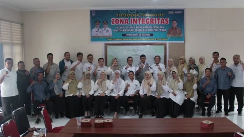 Dinas PKP Payakumbuh memperkuat reformasi birokrasi dengan mencanangkan pembangunan Zona Integritas menuju WBK dan WBBM), Selasa (6/5/2026). (Foto: MC Payakumbuh)