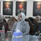 Ketua Dekranasda Padang, Dian Puspita Fadly Amran, Wakil Ketua Dekranasda Srihayati Maigus Nasir, Ketua DW Padang Nova Raju Minropa menghadiri Program PKW Kota Padang di lantai II Balai Kota Lama, Selasa (19/5/2026). (Foto: Diskominfo Padang)