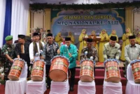 Wakil Wali Kota Padang, Maigus Nasir membuka MTQ ke-42 tingkat Kecamatan Kuranji di halaman Kantor Camat Kuranji, Rabu (6/5/2026). (Foto: Prokopim Padang)