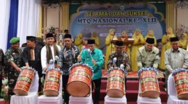 Wakil Wali Kota Padang, Maigus Nasir membuka MTQ ke-42 tingkat Kecamatan Kuranji di halaman Kantor Camat Kuranji, Rabu (6/5/2026). (Foto: Prokopim Padang)
