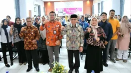 Wakil Wali Kota Padang Maigus Nasir membuka Workshop Peningkatan Kompetensi Operator ATS Kelurahan se-Kota Padang di Ruang Suhaimi Kantor Disdikbud Padang, Kamis (21/5/2026). (Foto: Pemko Padang)