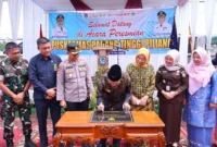 Wali Kota Payakumbuh Zulmaeta meresmikan gedung baru Puskesmas Padang Tinggi Piliang. (MC Payakumbuh)