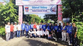 Tim juri Padang Rancak Award 2026 saat menilai RT Sinergi di Perumahan Tarok Indah I, Gunung Sarik, Kecamatan Kuranji, Sabtu (2/5/2026). (Foto: Diskominfo Padang)