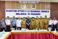 Rapat koordinasi perlintasan sebidang di Ruang Pertemuan Kantor Otban Wilayah VI Padang, Ketapiang, Kabupaten Padang Pariaman, Selasa (5/5/2026). (Foto: Diskominfo Pariaman)