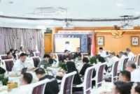 Menteri Sosial Saifullah Yusuf (Gus Ipul) memimpin Rapat Dinas di Kantor Kementerian Sosial, Jakarta Pusat, Senin (18/5/2026). (Foto: Kemensos)