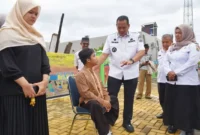 Wali Kota Pariaman, Yota Balad memberikan arahan kepada calon mahasiswa Saga Saja Plus, Rabu pagi (6/5/2026). (Foto: Diskominfo Pariaman)