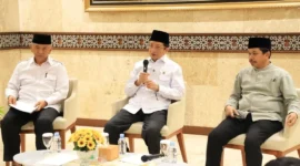 Menag sekaligus Imam Besar Masjid Istiqlal, Nasaruddin Umar, saat konferensi pers persiapan pelaksanaan Salat Iduladha 1447 H di Masjid Istiqlal. (Foto: Isykariman Ismail/Kemenag)