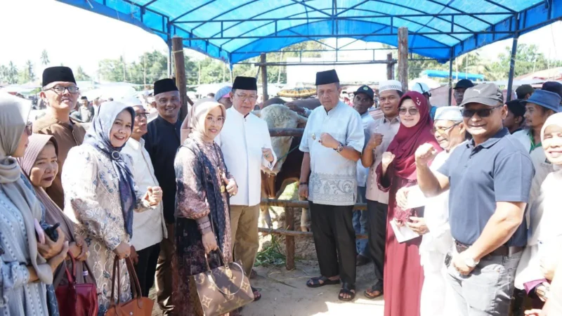 Pemko Payakumbuh melaksanakan penyembelihan hewan kurban Bantuan Kemasyarakatan Presiden Prabowo Subianto di Masjid Al-Mutawahidah, Rabu (27/5/2026). (Foto: MC Payakumbuh)