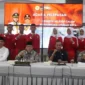 Wakil Wali Kota Padang, Maigus Nasir melepas 10 pelajar terbaik Kota Padang untuk mengikuti seleksi Paskibraka Sumbar dan Nasional di Rumah Dinas Wali Kota, Jumat (8/5/2026). (Foto: Diskominfo Padang)