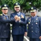 Wali Kota Padang, Fadly Amran salam komando usai apel sertijab Kadishub Padang di halaman Kantor Dishub Padang, Rabu (13/5/2026) pagi. (Foto: Prokopim Padang)