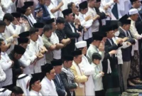Suasana Salat Iduladha 1447 H di Masjid Istiqlal, Jakarta. Tampak shaf depan Wakil Presiden Gibran Rakabuming Raka, Menag Nasaruddin Umar beserta para jajaran Pejabat Kabinet Merah Putih. (Foto: Jaya Perdhana/Kemenag)