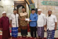 Wakil Wali Kota Padang Maigus Nasir dalam kegiatan Subuh Mubarakah di Masjid Baitul Makmur, Kelurahan Air Tawar Barat, Kecamatan Padang Utara, Sabtu (16/5/2026). (Foto: Prokopim Padang)